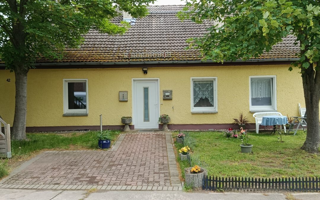 Buschow, Dorfstraße 42
